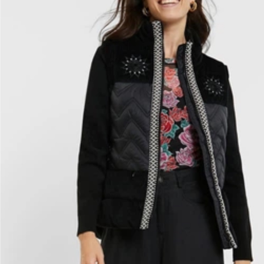 Desigual Black Quilted Jacket and Vest with Embroidered Details size M